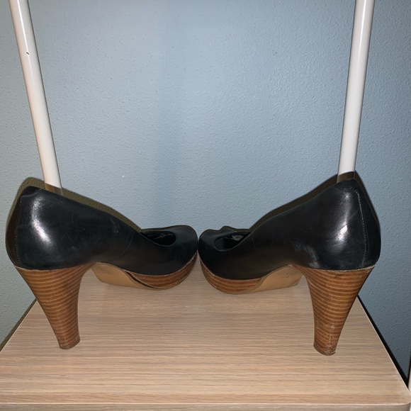 LOFT Peep Toe Black Heel - Picture 7 of 8